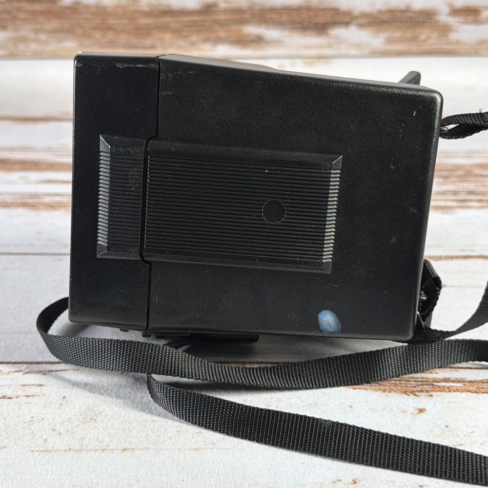 Polaroid Sun 600 LMS Instant Film Camera Vintage Pre-Owned - Picture 6 of 6